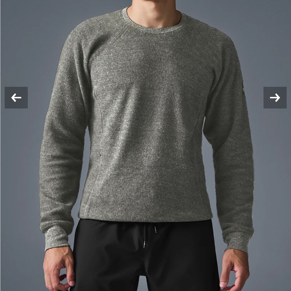 ALO Yoga Triumph Sweatshirt